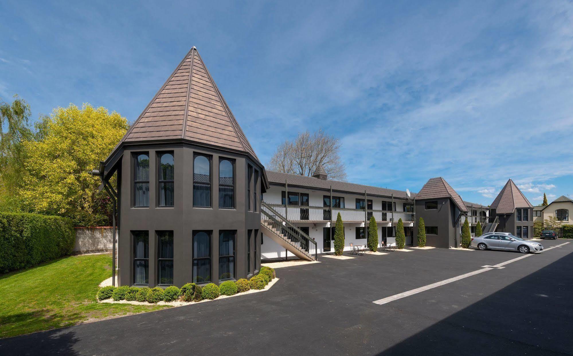 The Towers On The Park Hotel Christchurch Exterior photo